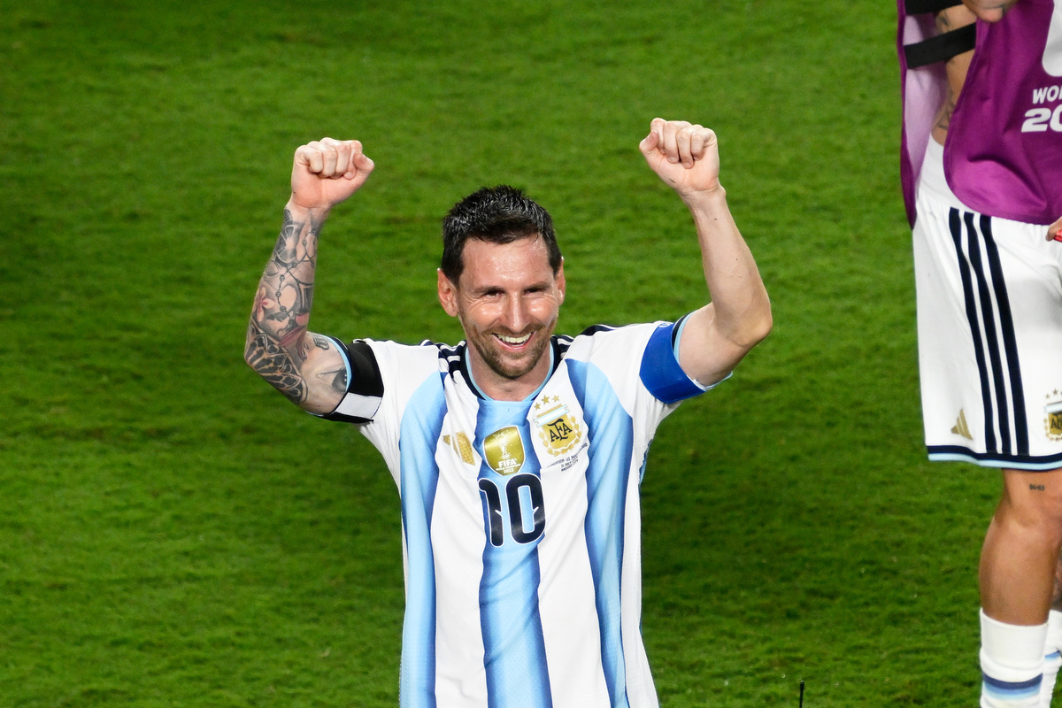 Messi, Mbappe vào đội hình hay nhất tứ kết World Cup 2026: góc nhìn mới cho người chơi Việt - hình ảnh - efpurikgyg.top Messi, Mbappe vào đội hình hay nhất tứ kết World Cup 2026: góc nhìn mới cho người chơi Việt - hình ảnh - efpurikgyg.top